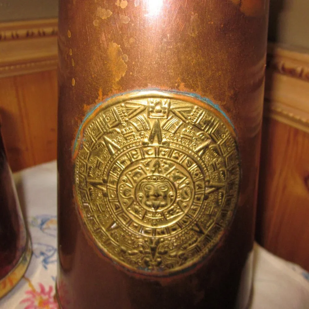 Vtg Mexican copper brass pitcher and mugs Myan Aztec calendar 5 mug pitcher 11in - Picture 4 of 8